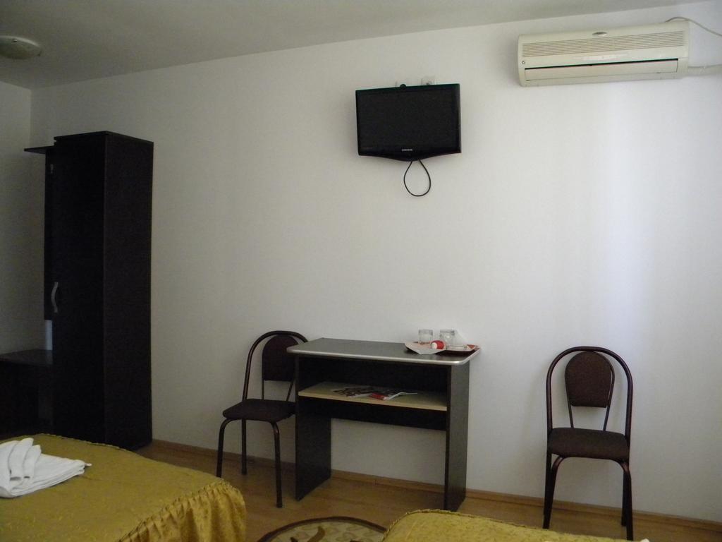Hotel River Targu Jiu Bilik gambar